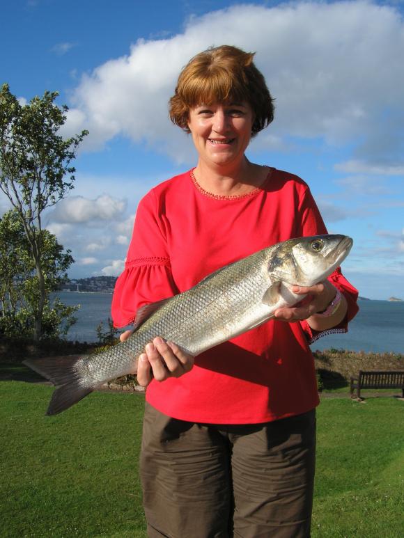 A Coulson New Ladies Shore Record Bass 4-14-8